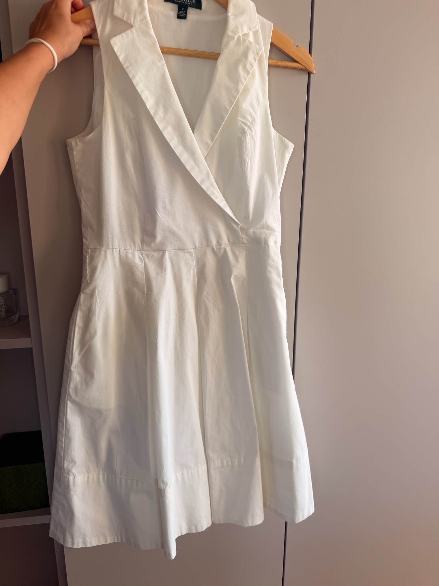 Vestido blanco midi camisero sin mangas
