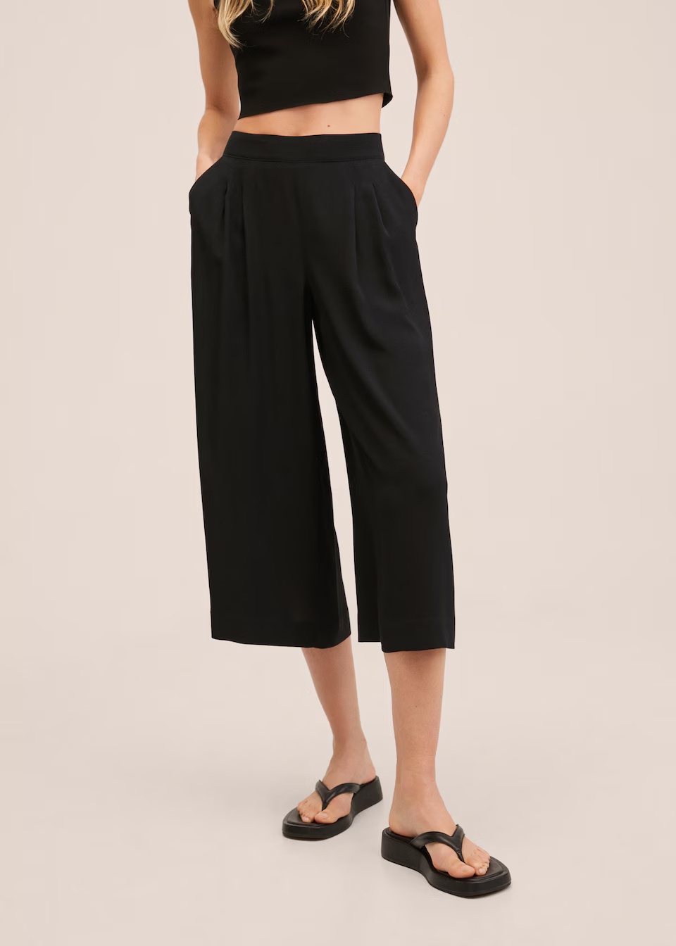 Pantalón negro culotte fluido