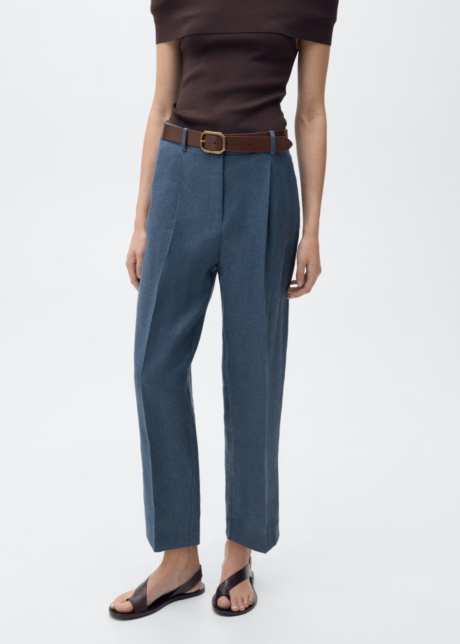 Pantalón azul de pinzas recto